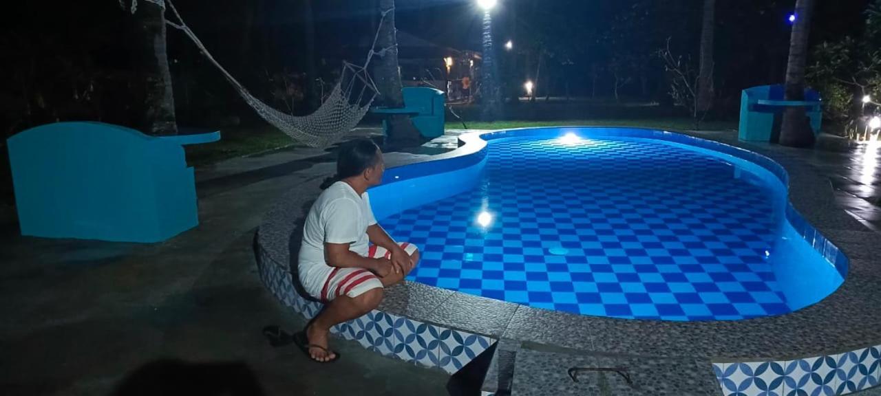 Amigos Bungalows ギリ島 エクステリア 写真