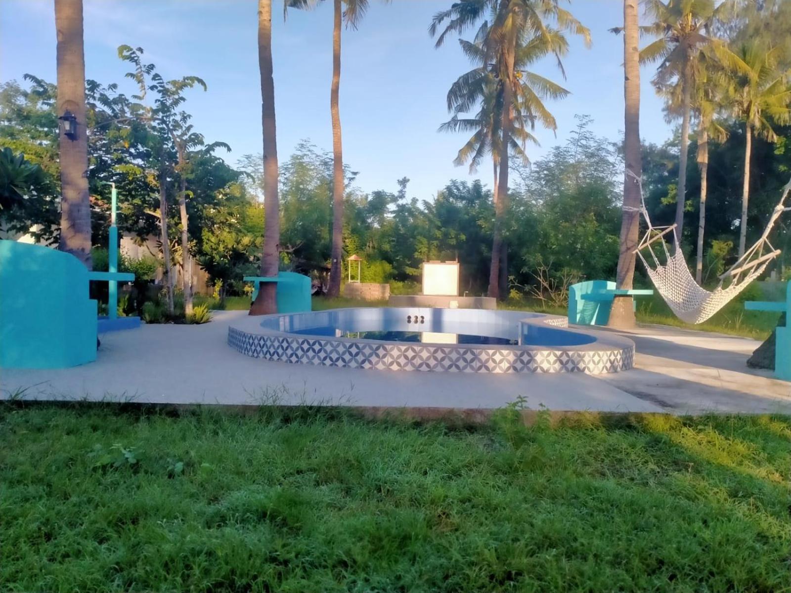 Amigos Bungalows ギリ島 エクステリア 写真